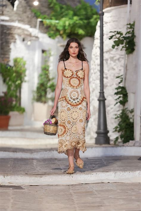 defile dolce gabbana alberobello|Dolce&Gabbana Alta Moda .